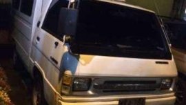 1999 Mitsubishi L300 truck white for sale 