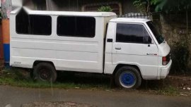 Rush for sale Mitsubishi l300 fb 94mdl 175k 