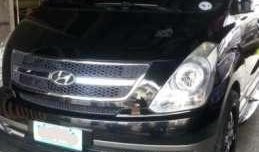 Hyundai Grand Starex Gold VGT Top of the line for sale 