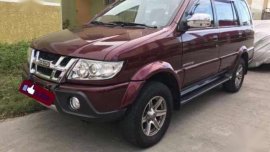 Isuzu Sportivo X MT Diesel