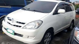 Toyota Innova J 2006 Van white for sale 