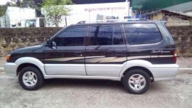 Toyota revo sr 2000 very fresh for sale 