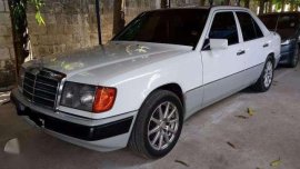 Mercedes Benz 230e W124 Manual trans for sale 