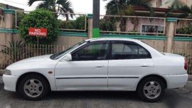 Mitsubishi Lancer Glxi 1997 sedan white for sale 