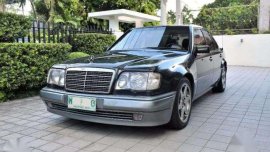 1995 Mercedes Benz W124 E500 500E sedan for sale 