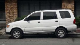 Isuzu Crosswind xt 2010 diesel private for sale 