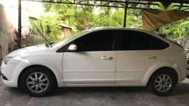 Ford Focus 2008 sedan white for sale 