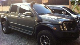 Isuzu Dmax 4x2 manuel 2009 model for sale 