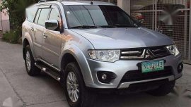 Montero 2009 4x4 SE top of d line 2014 look (same 2010 2011 fortuner)