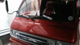 mitsubishi L300 versa van