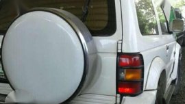 Mitsubishi pajero junior dcel 4wd