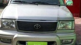 2002 Toyota Revo VX 200