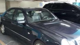 Mercedez benz 2000 model e-230 for sale 
