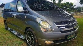 Grand Starex HVX Top of the Line Next to Limousine 2009