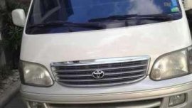 Toyota super grandia 2003 vs mitsubishi pajero 2001 field master