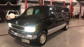 2000 Ford E150 Chateau