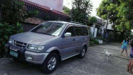 Isuzu crosswind xuvi 2004