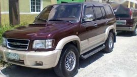 Isuzu Trooper Automatic Diesel 2001 model ( Negotiable )