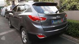 Hyundai Tucson Theta II 2010 model Top of the Line AT (Repriced)