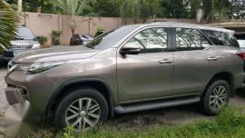 Toyota Fortuner 2.4V 2016