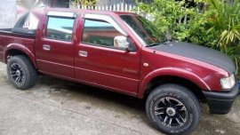 Isuzu Fuego - 02 like new for sale 