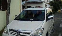 Toyota Innova G 2012
