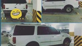 For sale 2001 Ford Expedition XLT in good condition