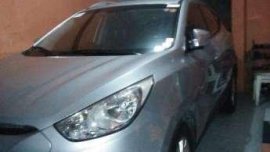 Hyundai Tucson 2010 AT Silver SUV For Sale