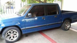 Mitsubishi l200 pick up good for sale 