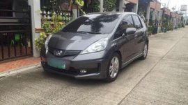 2013 Honda Jazz 1.5V automatic Top of the line for sale 