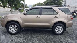 2009 Toyota Fortuner G Vvti Gas Automatic for sale 