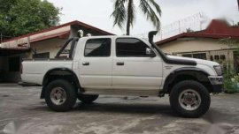 Toyota Hilux good as new for sale