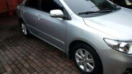 Toyota Corolla Altis 2011 AT Silver For Sale