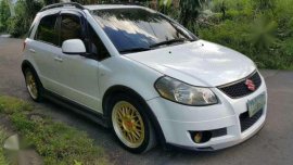 Suzuki SX4 Crossover 2011 AT White For Sale