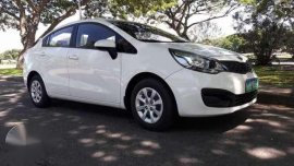 KIA RIO Sedan 2012 MT White For Sale
