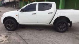 Mitsubishi Strada 2009 GL manual