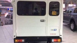 For sale Mitsubishi L300 FB deluxe dual Ac