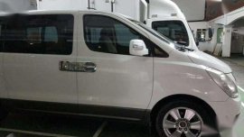 Hyundai Grand Starex Gold Van for sale