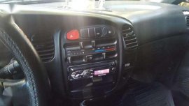 hyundai starex van