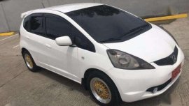 2011 Honda Jazz 1.3L AT White For Sale