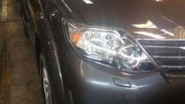 2014 Toyota Fortuner AT Gray SUV For Sale