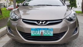 Almost brand new Hyundai Elantra Gasoline for sale 