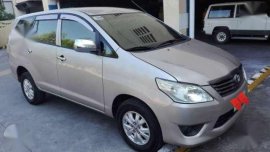 All Original 2012 Toyota Innova E For Sale
