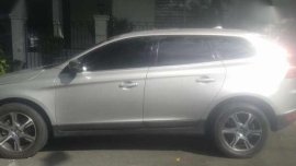 Volvo xc60 2013 good condition for sale 