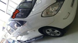 Toyota Innova J 2006 VVti gas manual transmission CASA Maintained