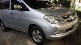 Toyota Innove E 2005 MT Silver For Sale
