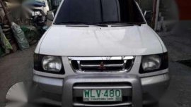 2000 Mitsubishi Adventure AT White For Sale