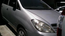 For sale Silver Toyota Innova J 2011