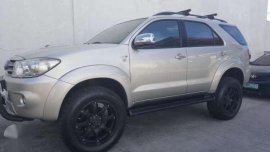 TOYOTA FORTUNER 06MDL like new for sale