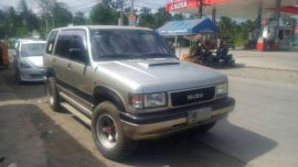 Isuzu trooper bighorn